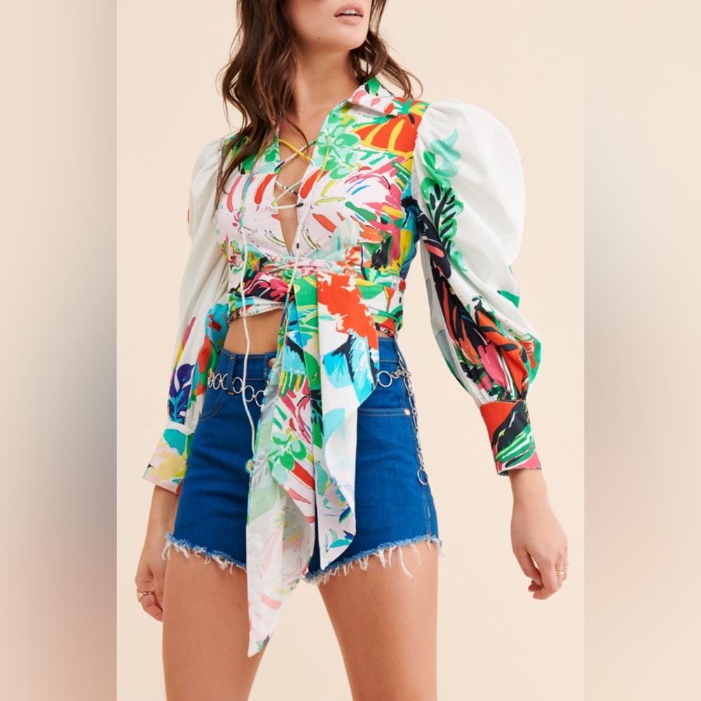 Rococo Sand Quinn on Vacation Top